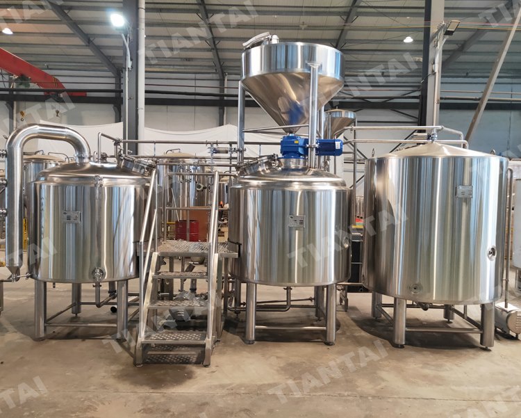 <b>1000L brewery system shipping to South </b>